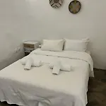 Paros Heaven 度假居 *